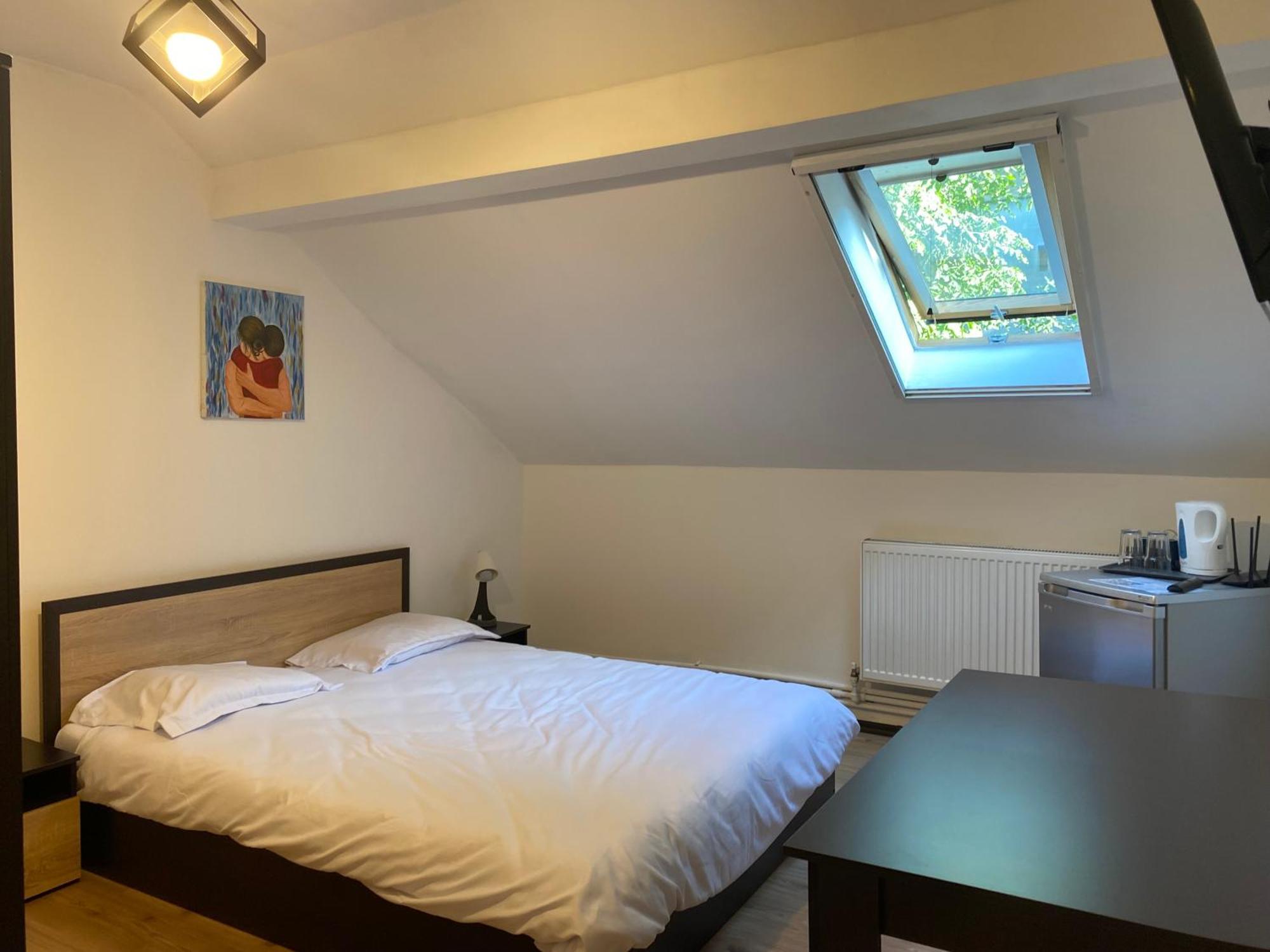Steve Rooms Iasi Exterior photo